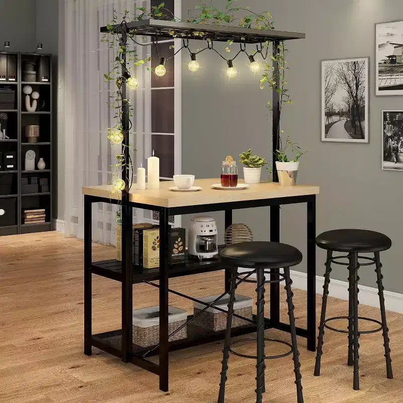 Étagère de cuisine de 47 po avec prise de courant, îlot de cuisine et support à micro-ondes à 3 tablettes au fini bois, capacité de 181 kg