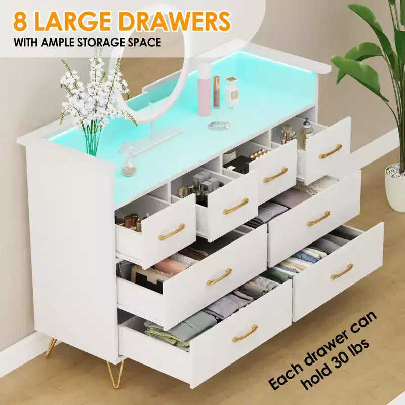 Commode 8 tiroirs avec prise de courant, lumières LED et poignées dorées, commode moderne en bois, blanche