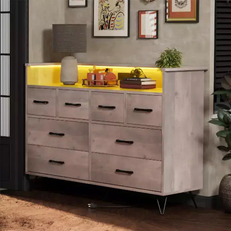 Commode 8 tiroirs avec prise de courant, lumières LED et poignées dorées, commode moderne en bois, blanche