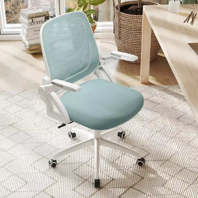 Fauteuil de bureau ergonomique en maille avec support lombaire, accoudoirs relevables et roulettes, 150 kg