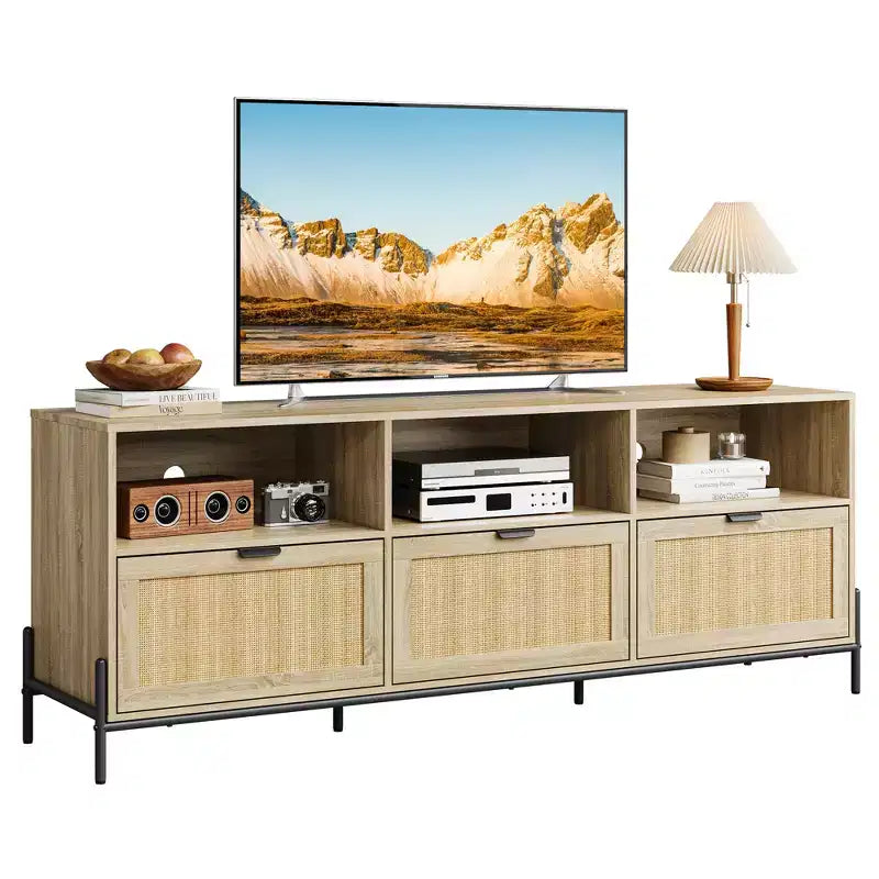 Meuble TV moderne en rotin pour téléviseurs jusqu'à 75", 3 tiroirs et étagères ouvertes, grain de bois naturel