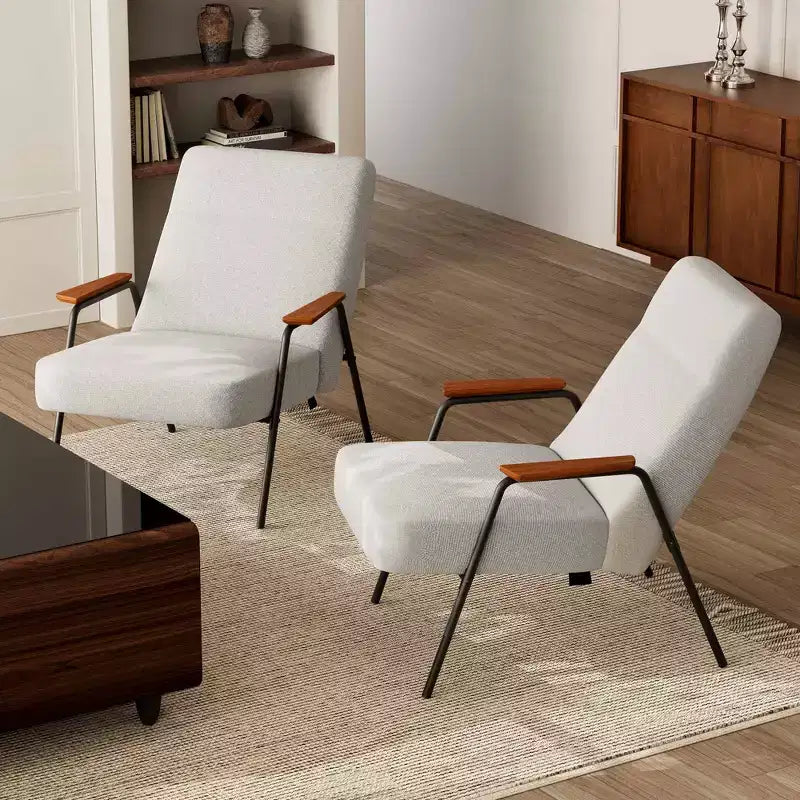 Fauteuil rembourré avec accoudoirs, inclinaison à 120° et coussin en mousse haute densité, flanelle blanche