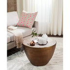 Table basse ronde en aluminium de style marocain avec texture organique, finition noire