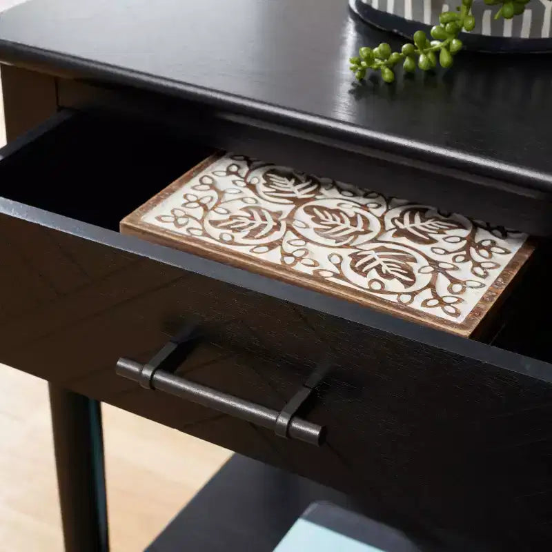 Table d'appoint avec 1 tiroir, motif à chevrons et étagère ouverte, blanc vieilli