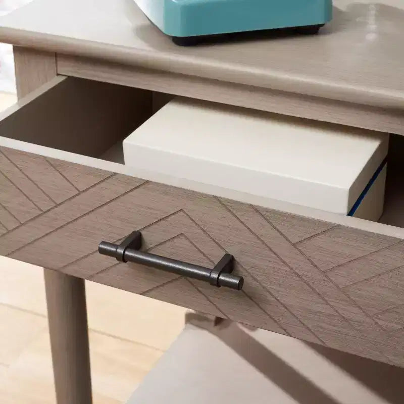 Table d'appoint avec 1 tiroir, motif à chevrons et étagère ouverte, blanc vieilli